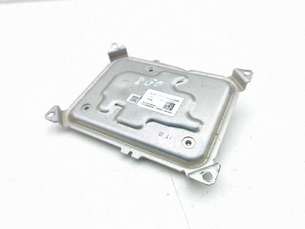 Voltage converter/converter module 8800021000