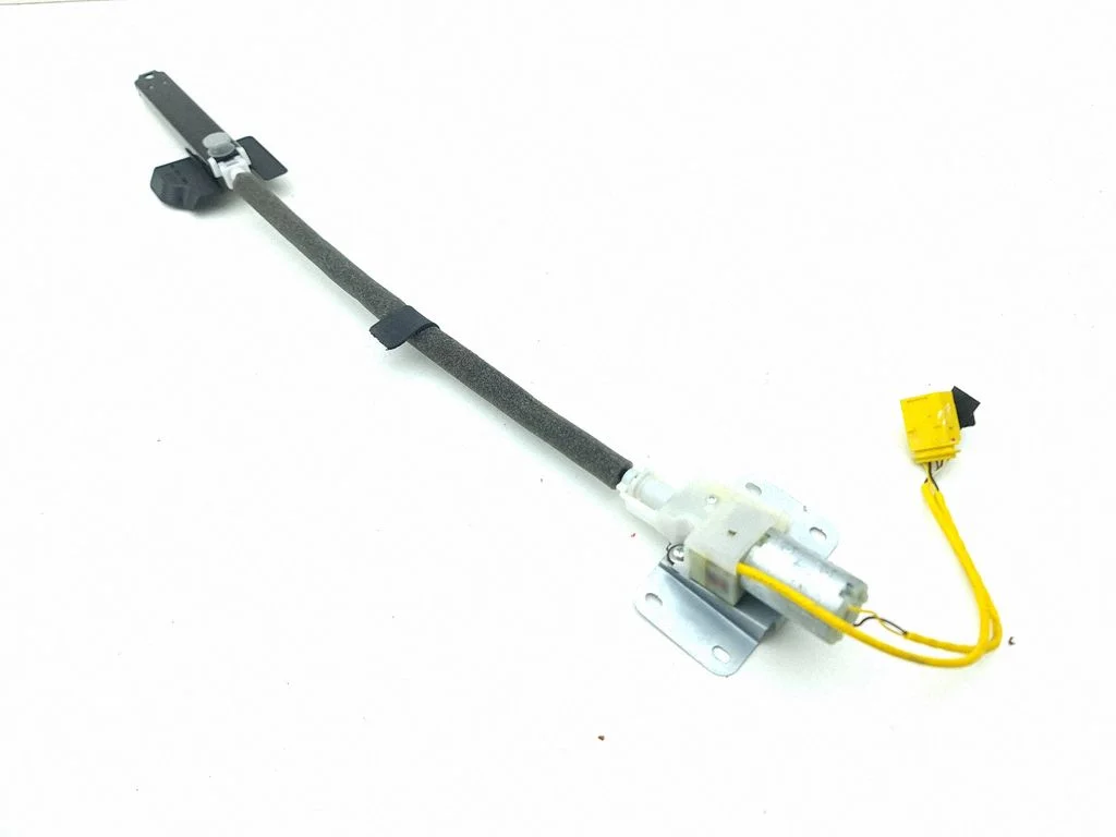 Seat belt adjustment motor 560973354D