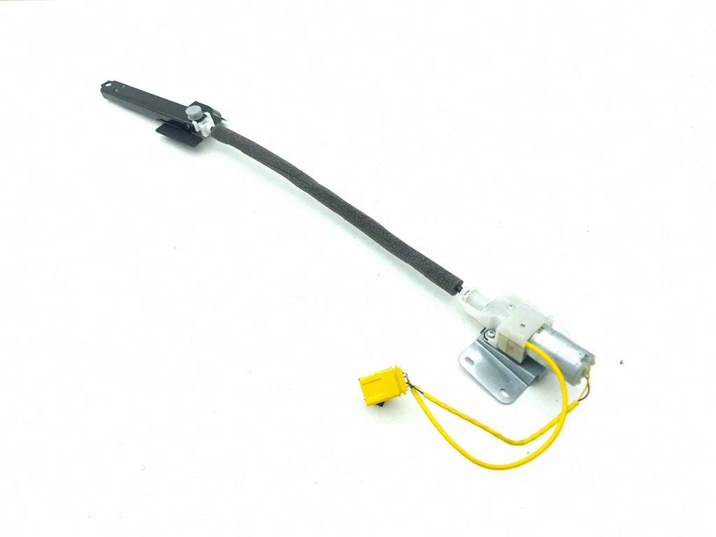 Seat belt adjustment motor 560973354D