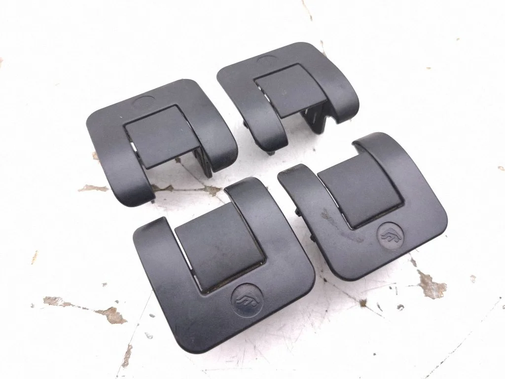 ISOFIX cover – BMW 5 Series E60 E61 (2004-2010)