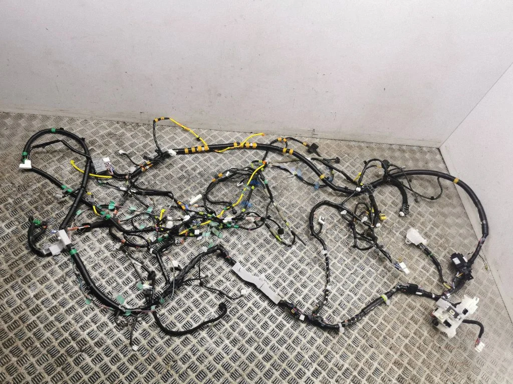 Panel wiring K15667150