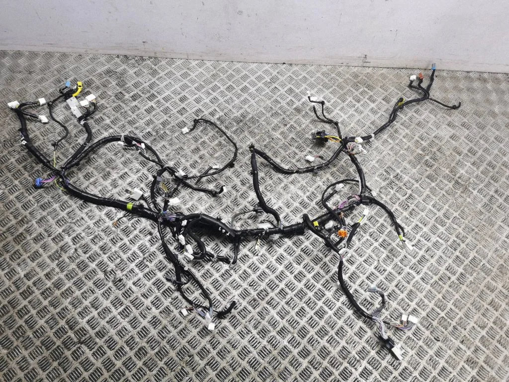 Panel wiring KR6P67030
