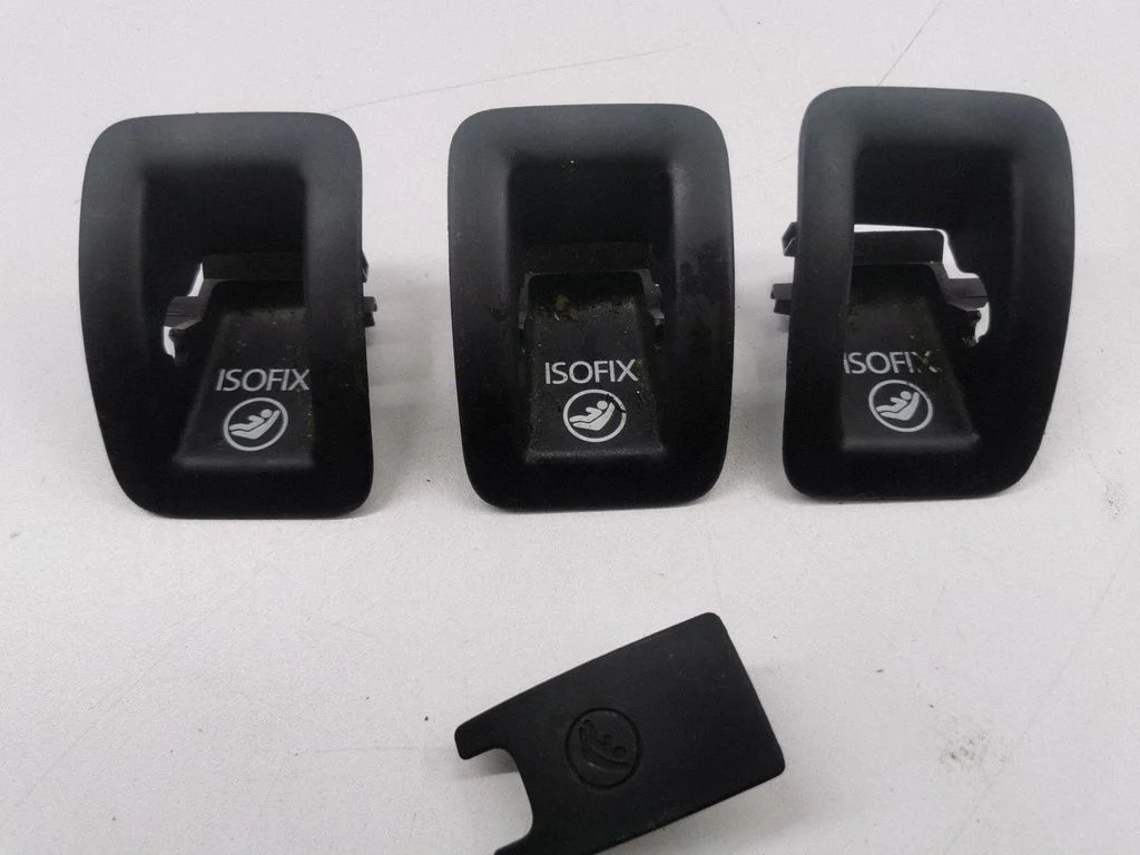 ISOFIX cover 4G8887233