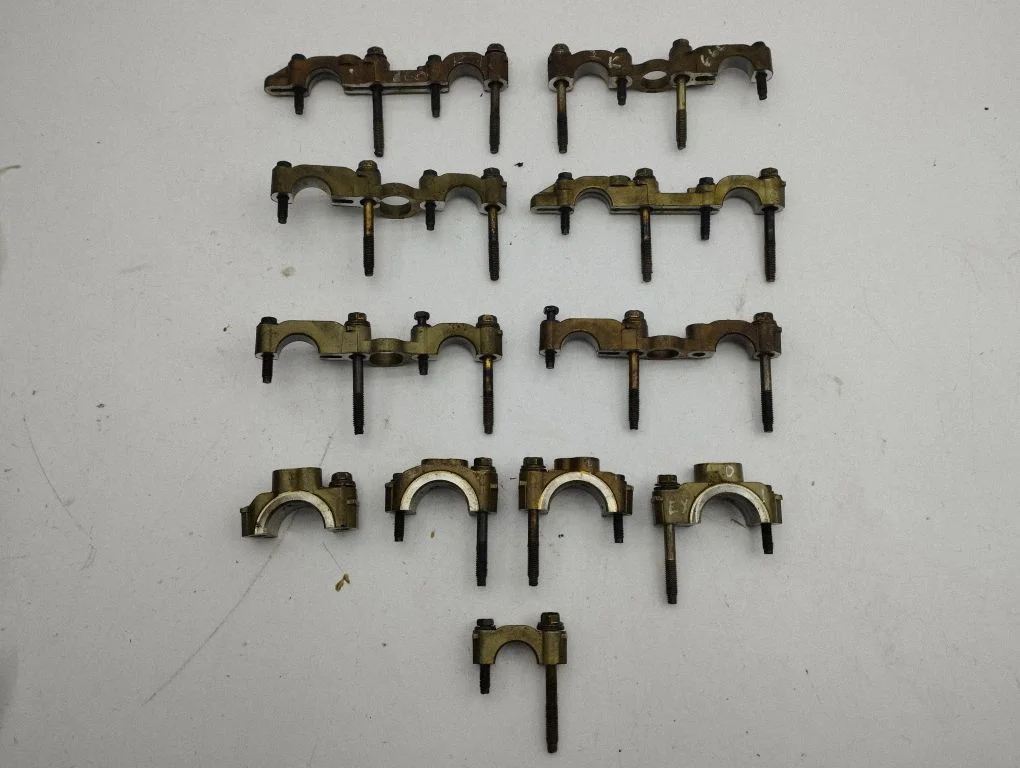Camshaft holder