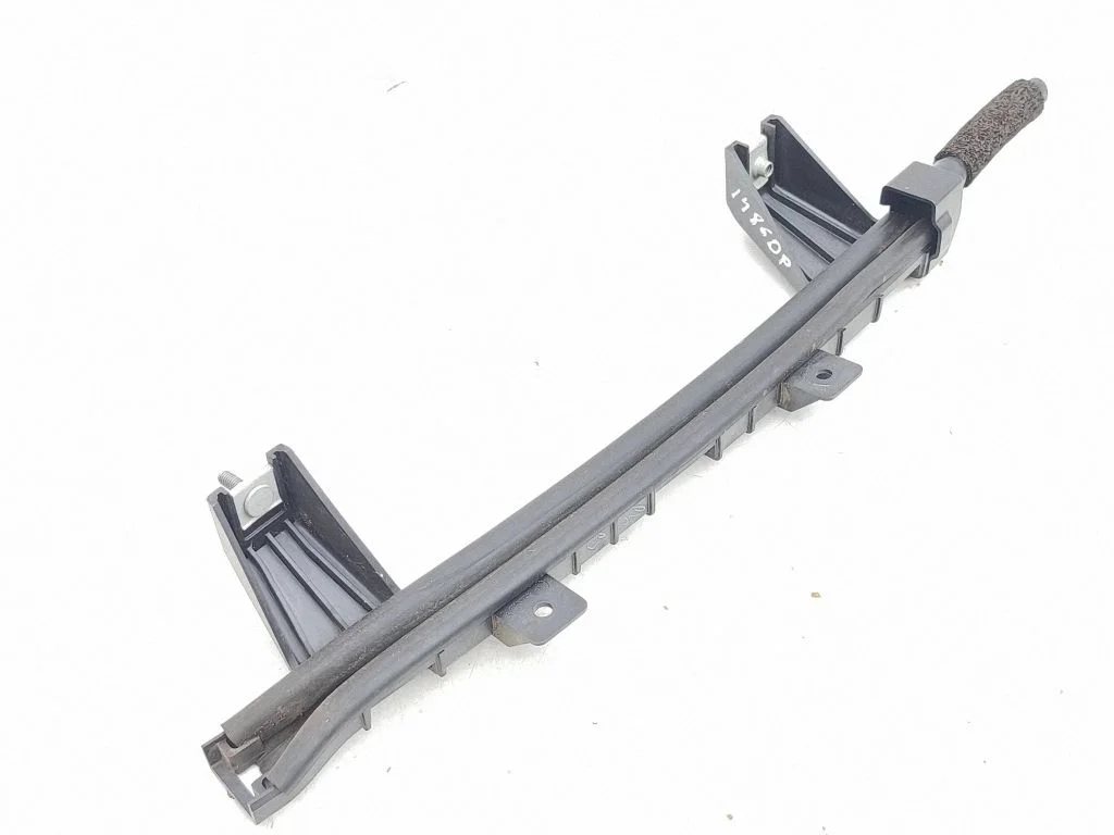 Esiukse klaasi juhtsiin LJ8BR263A20A