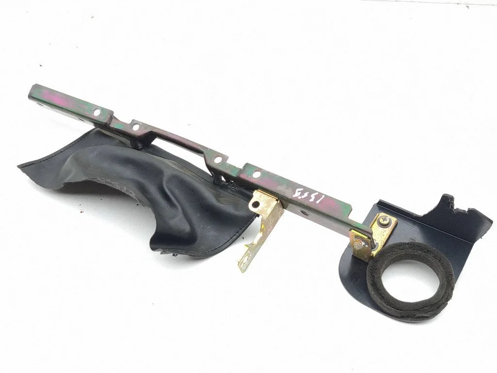 Steering wheel trim
