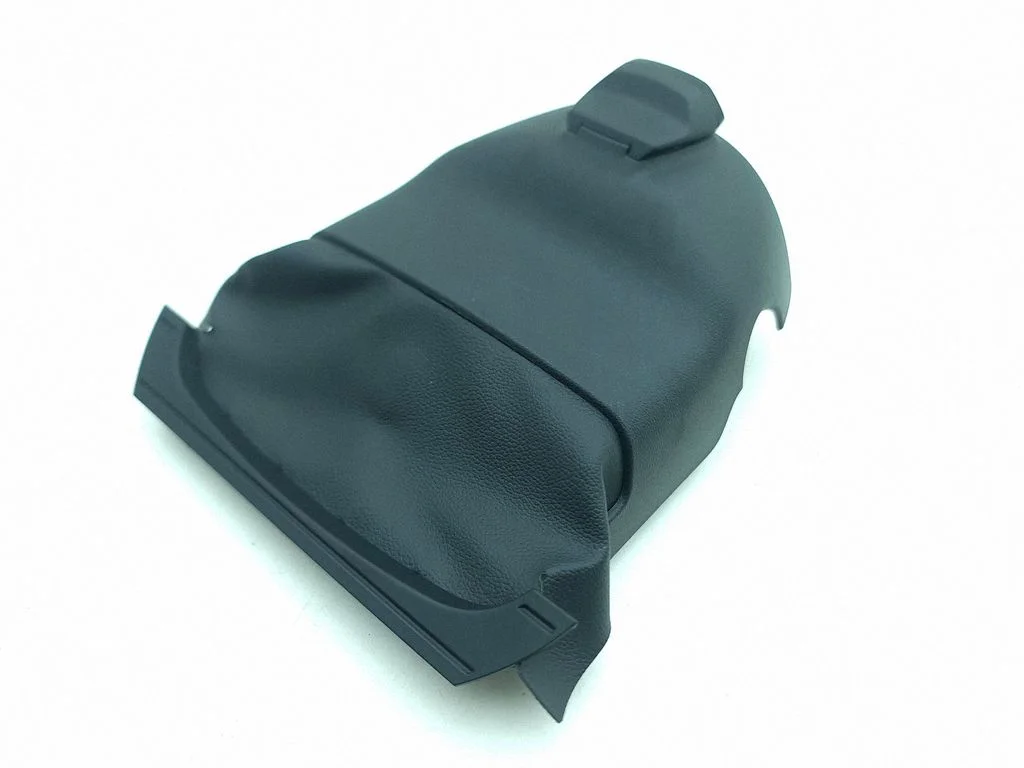 Steering wheel trim 84854HF000