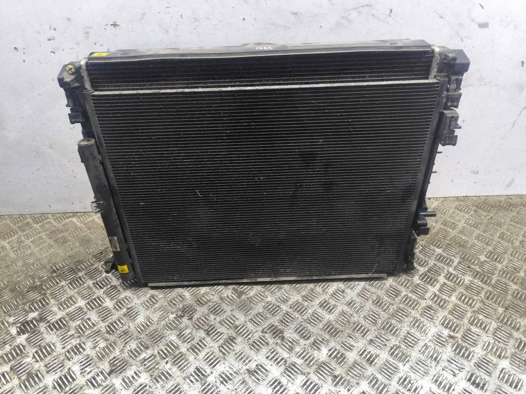 Radiaatorite komplekt 670030844