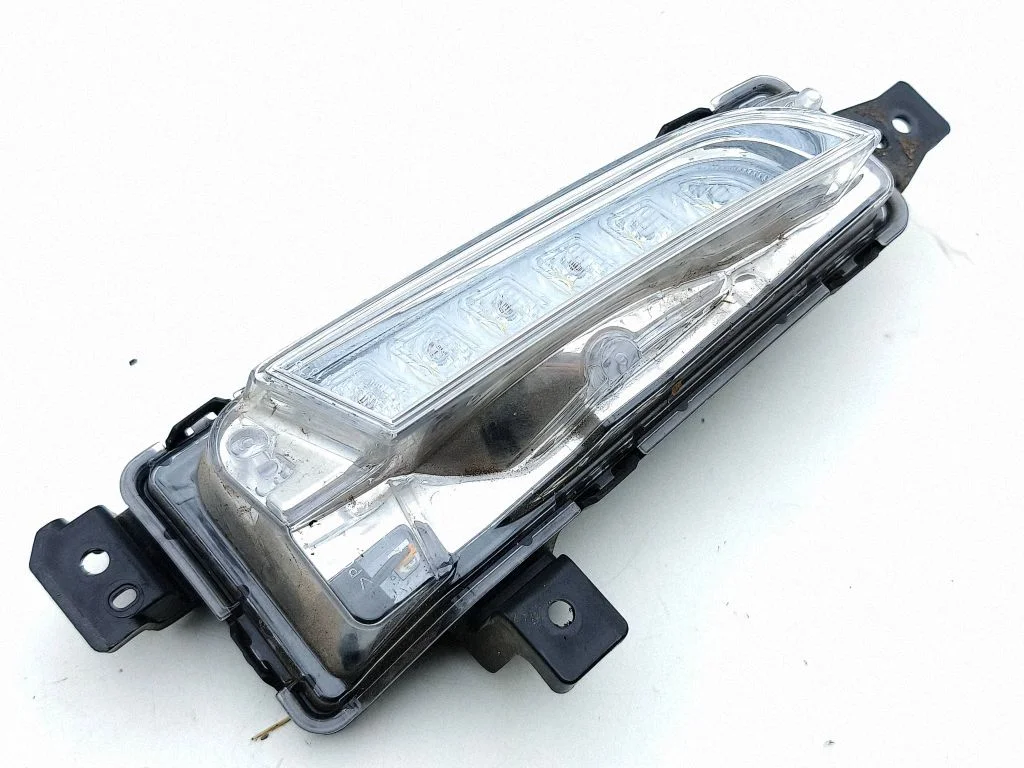 LED Daytime headlight – left