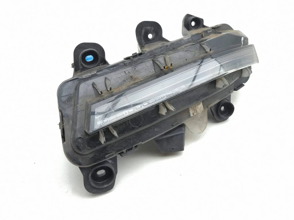 LED Daytime headlight – right