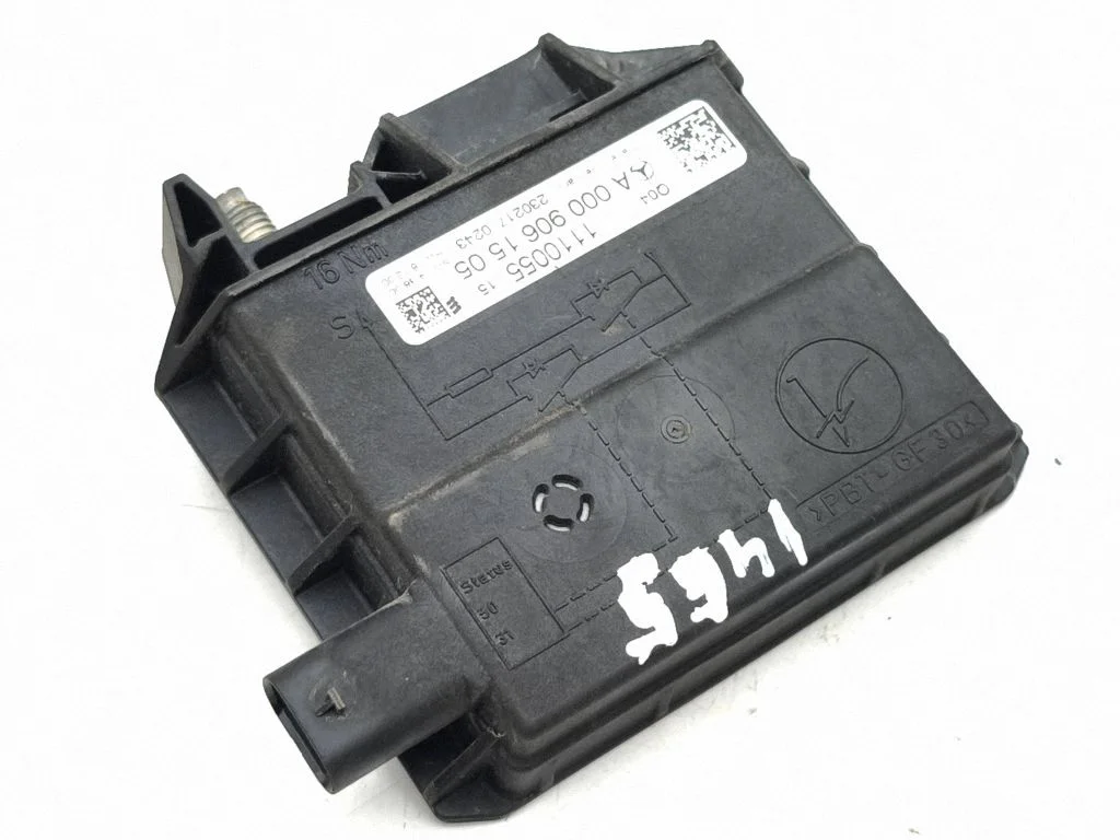 Battery relay fuse – Mercedes-Benz GLC-Class C253 (2016-)