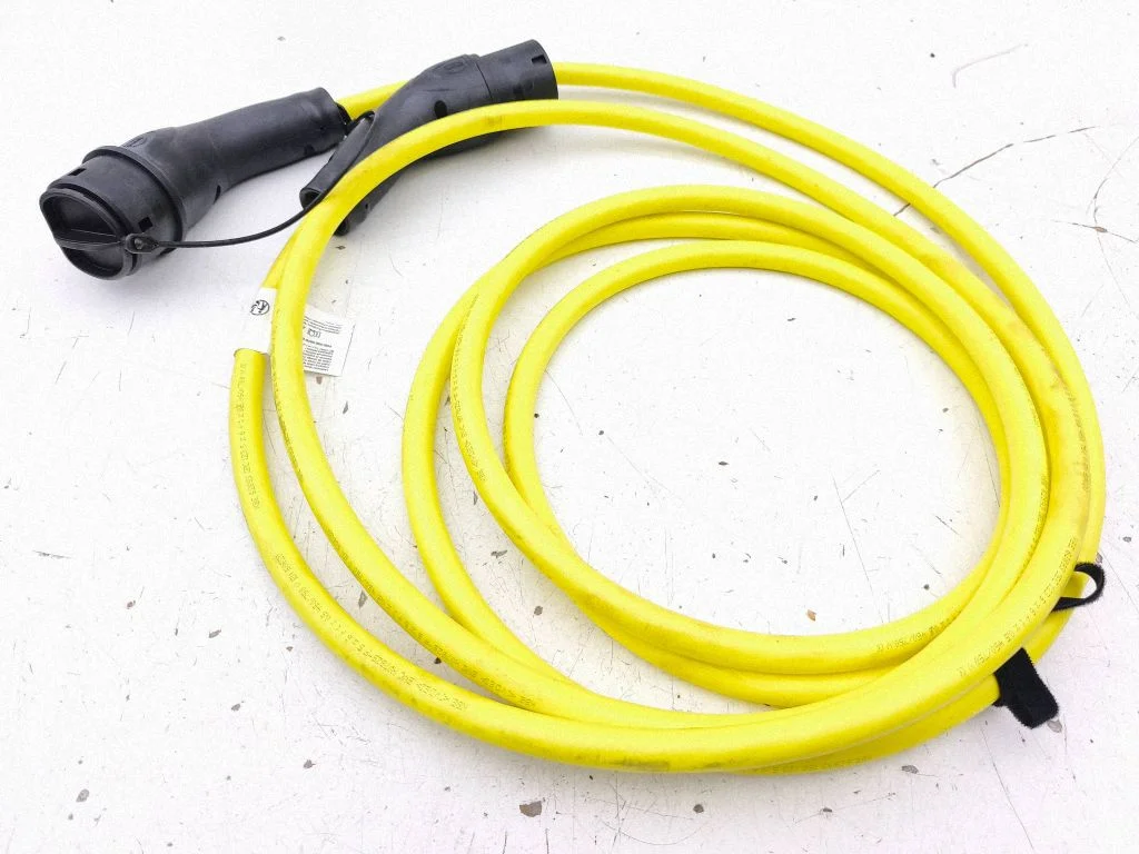 Electric car charging cable 1EA971639M