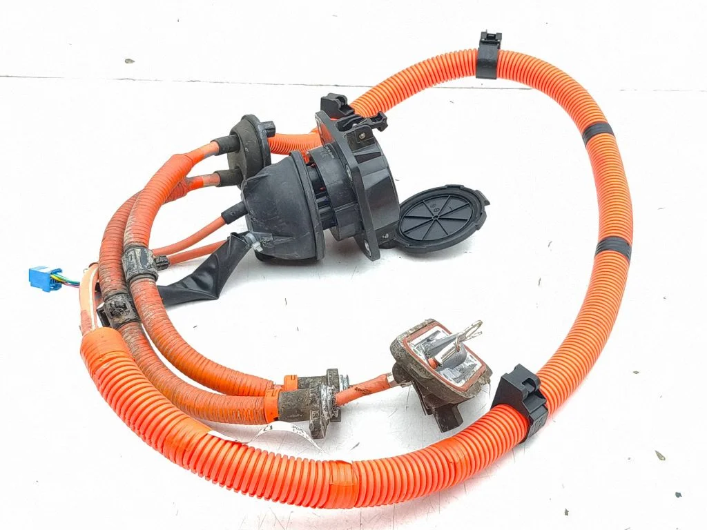 Elektromobiļa uzlādes vads 9499D704