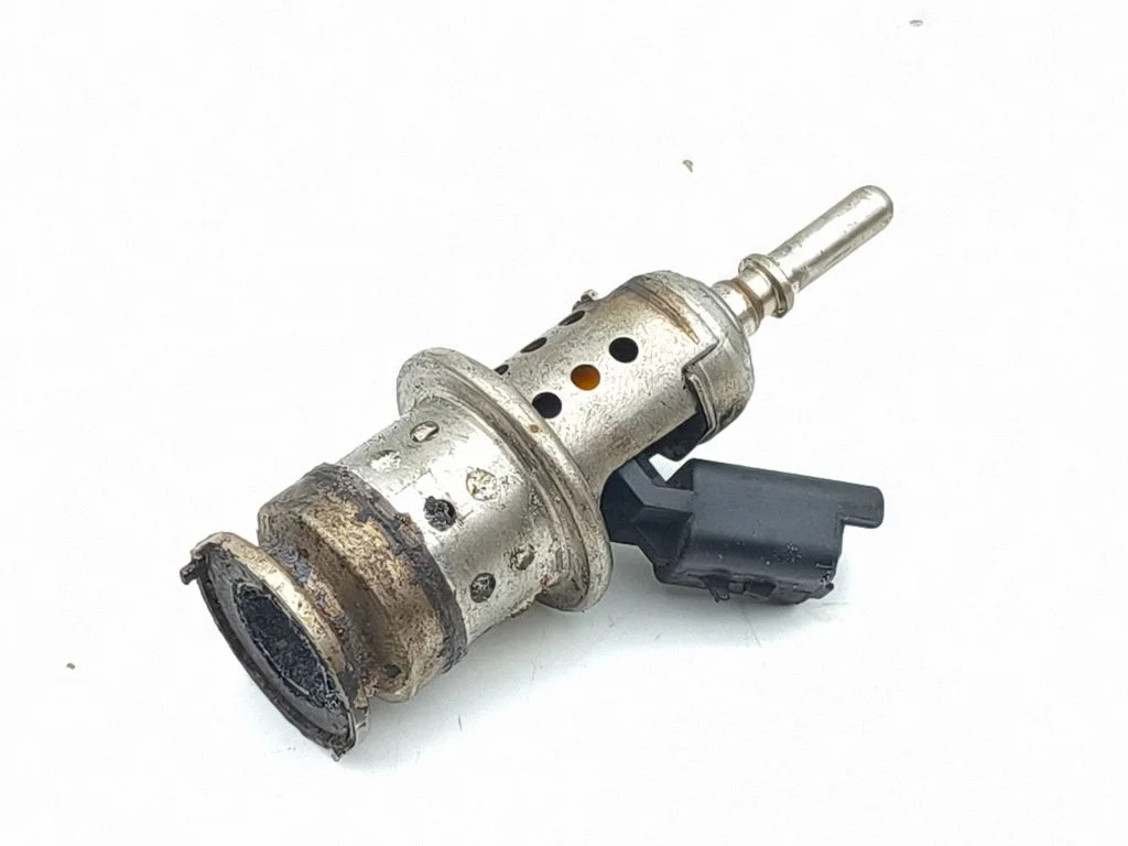 AdBlue injector 9813930180