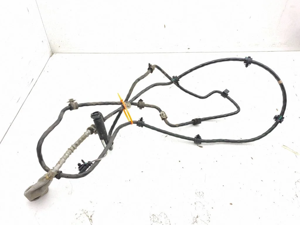 AdBlue supply pipe – Land Rover Range Rover Evoque L551 (2018-)