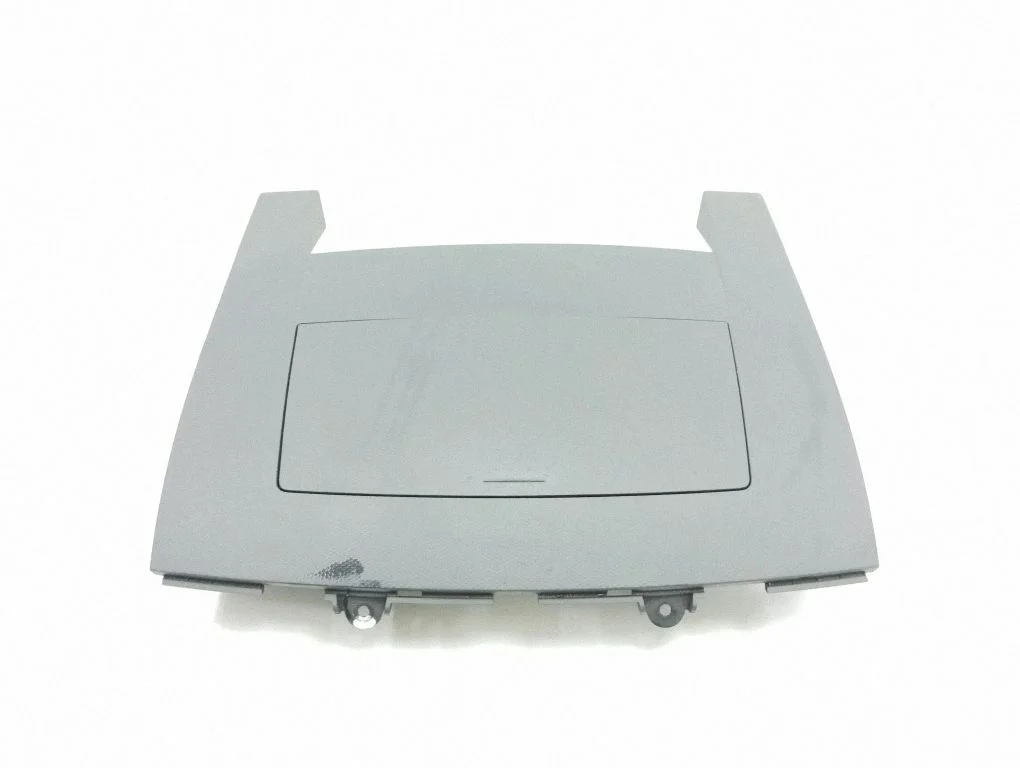 Front trunk storage compartment trim – Mitsubishi Outlander (2001-2007)