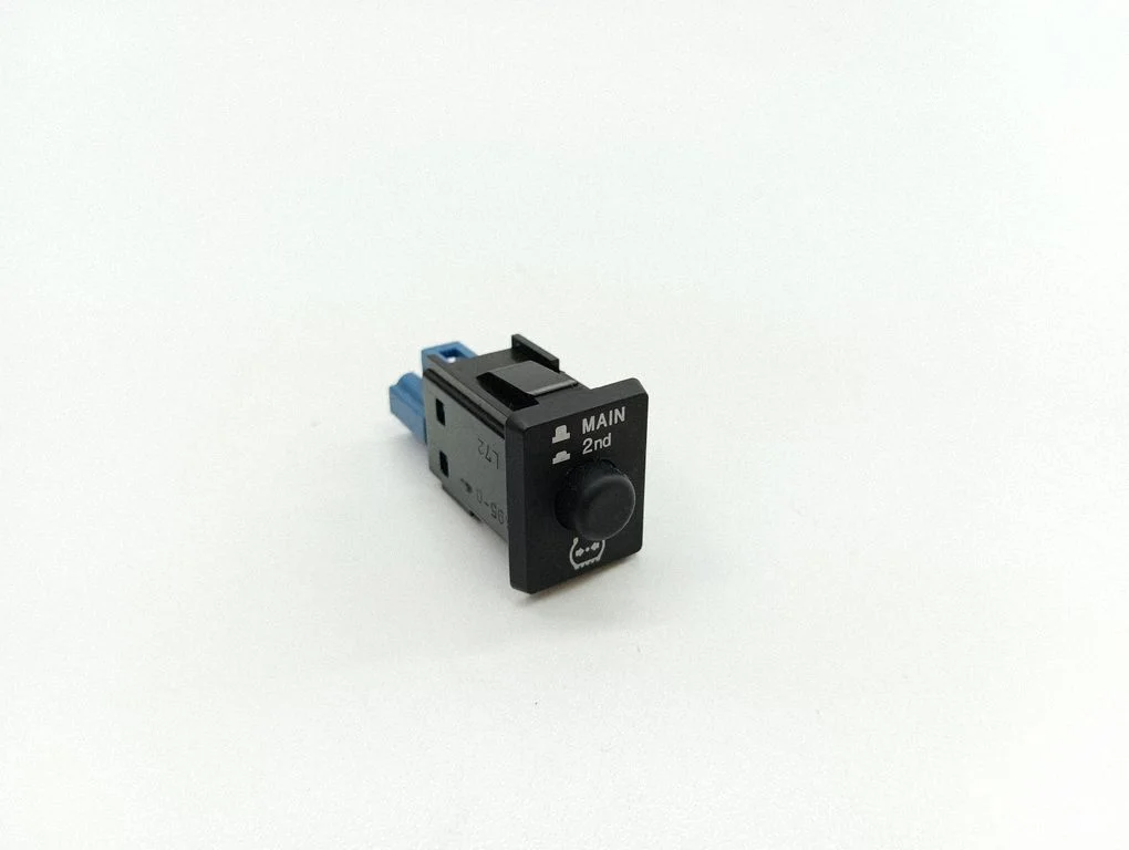 Rehvirõhu (TPMS) nupp – Lexus GS 300 350 430 450H (2005-2012)