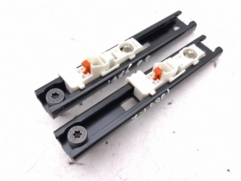 Seat belt adjustment rail – Renault Megane Mégane Renault Sport III (IV Based) (2017-2023)