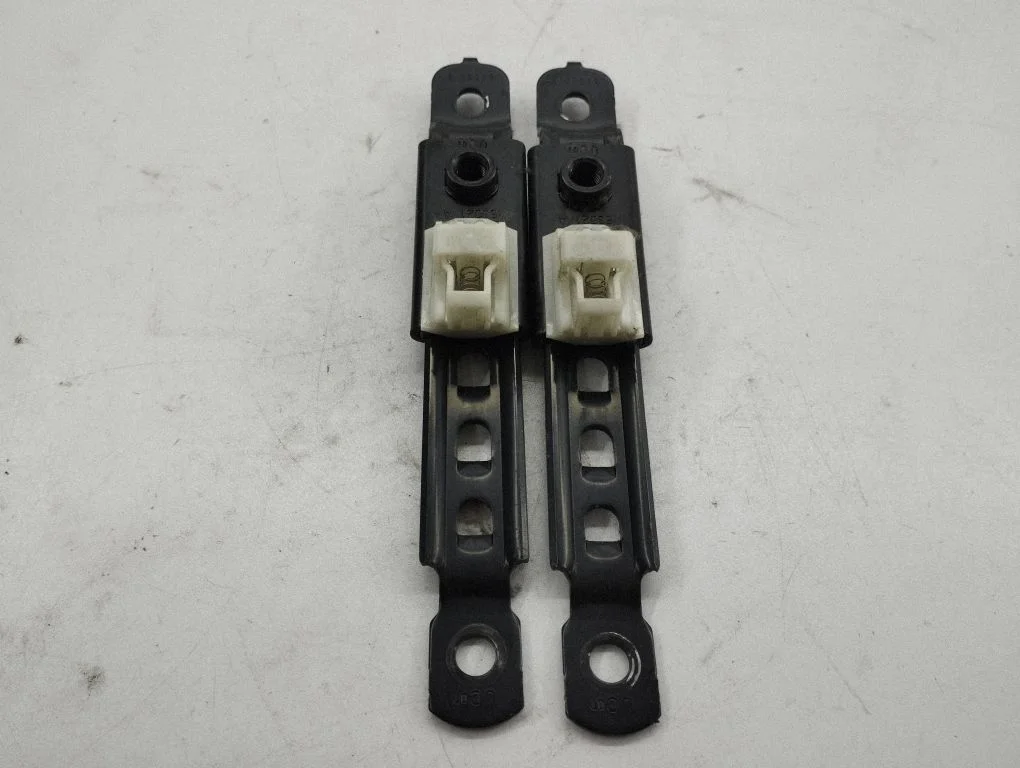 Seat belt adjustment rail 63020b