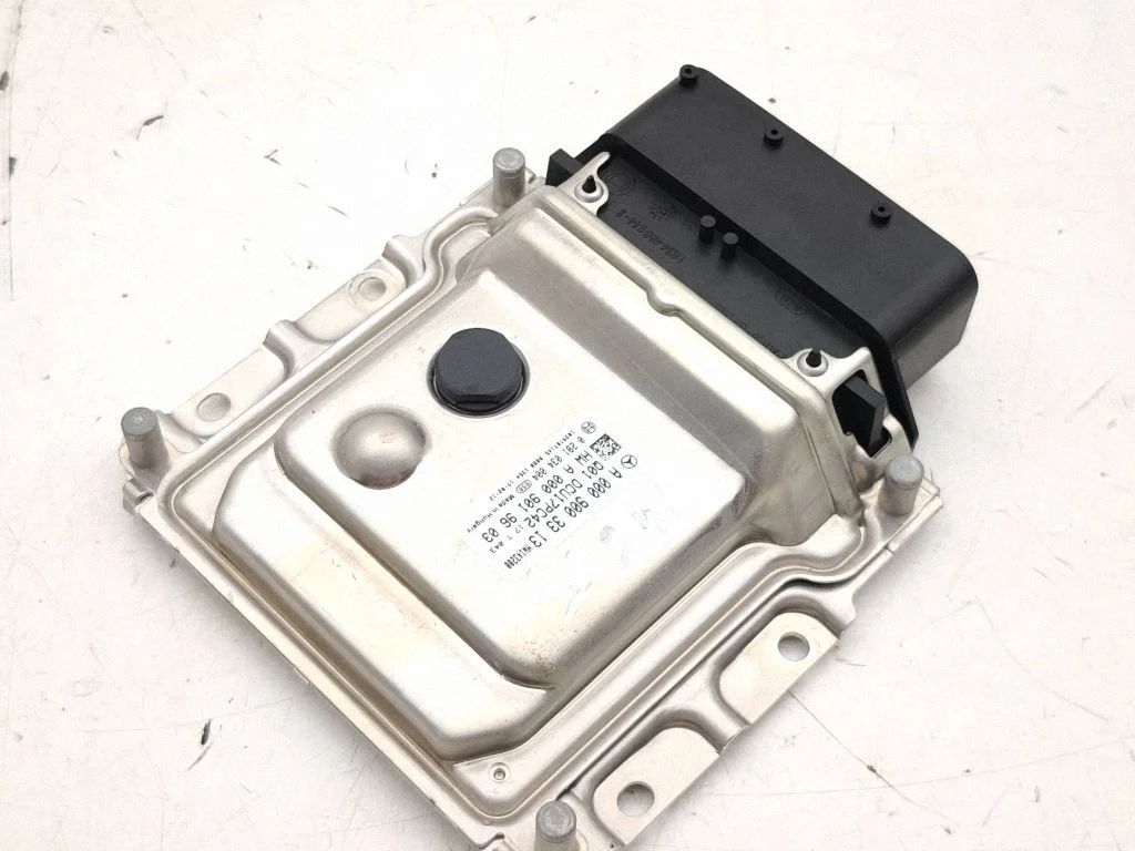 Adblue control unit – Mercedes-Benz GLC-Class C253 (2016-)