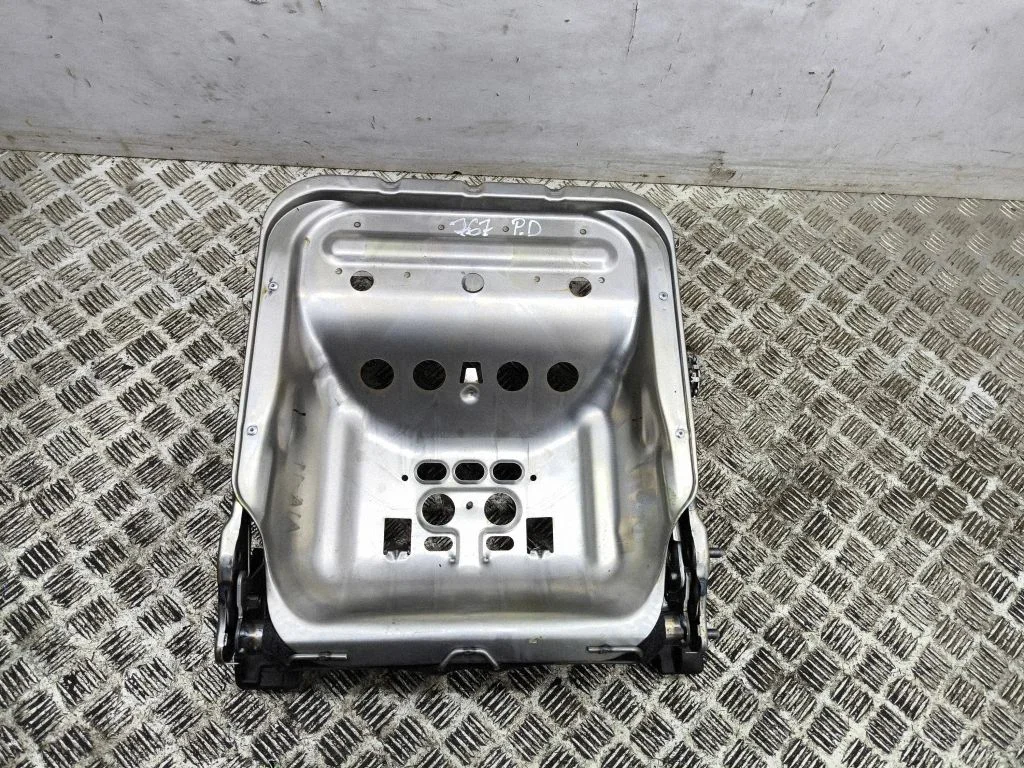 Seat frame – Suzuki Vitara (LY) (2015-)