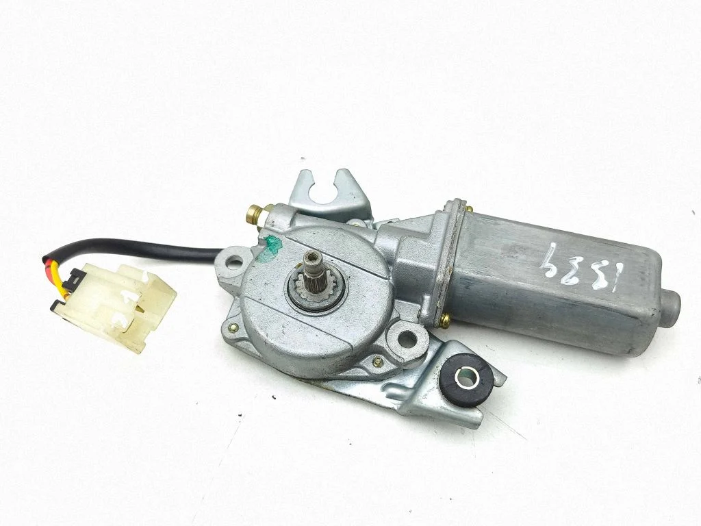Folding roof motor – Nissan 350Z (2002-2009)