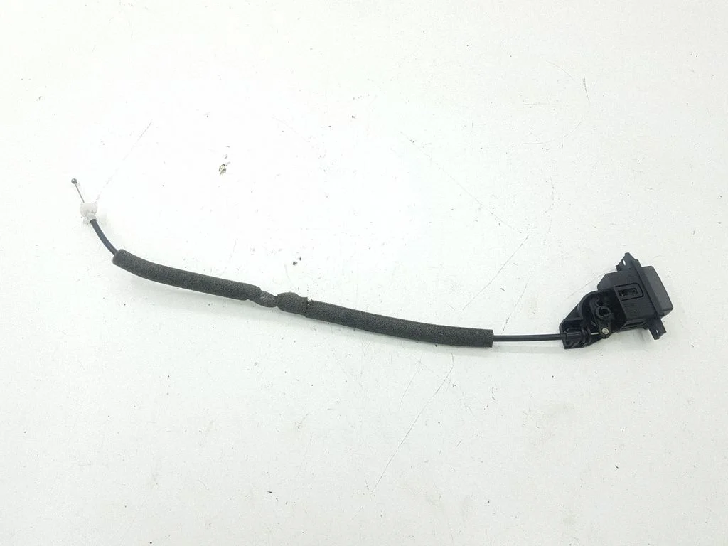 Przycisk otwierania schowka – BMW Seria 7 E65 E66 (2001-2008)