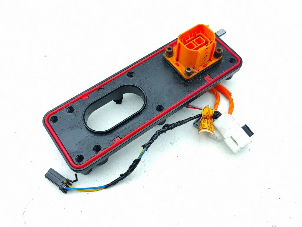 High voltage junction box – KIA Niro (2016-2022)
