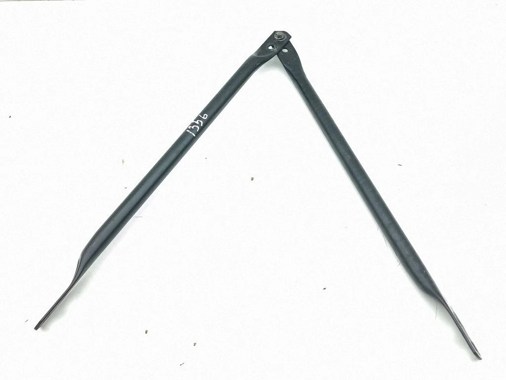 Eesmine ülemine tugivarras – Toyota GT 86 (2012-2021)