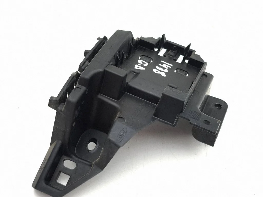 Pimeala anduri klamber R2KB17B930C