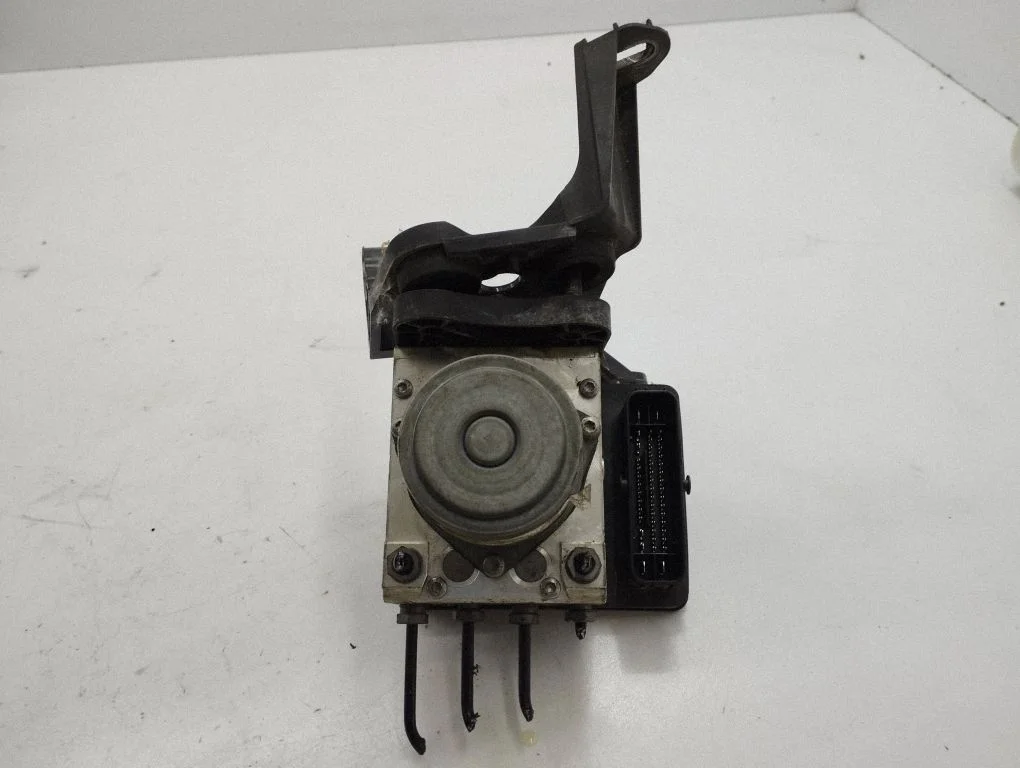 ABS block – Mercedes-Benz E-Class W213 (2016-)