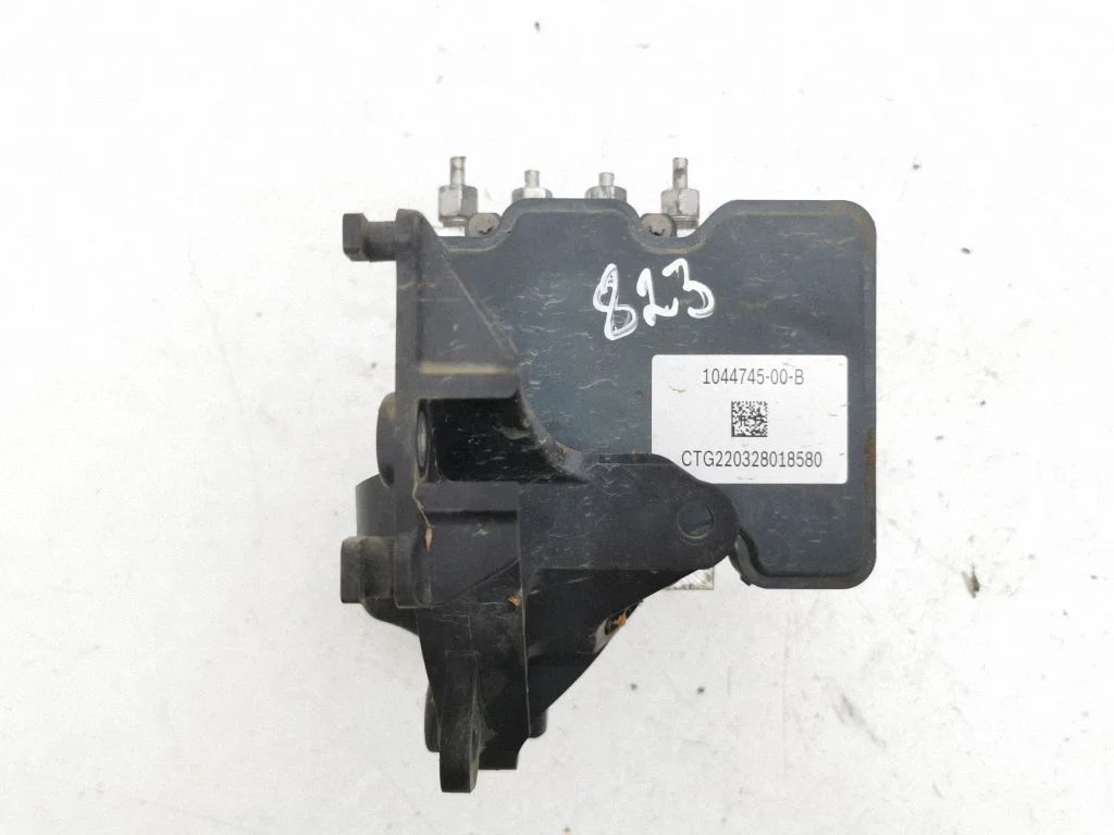 ABS-plokk 104474500B