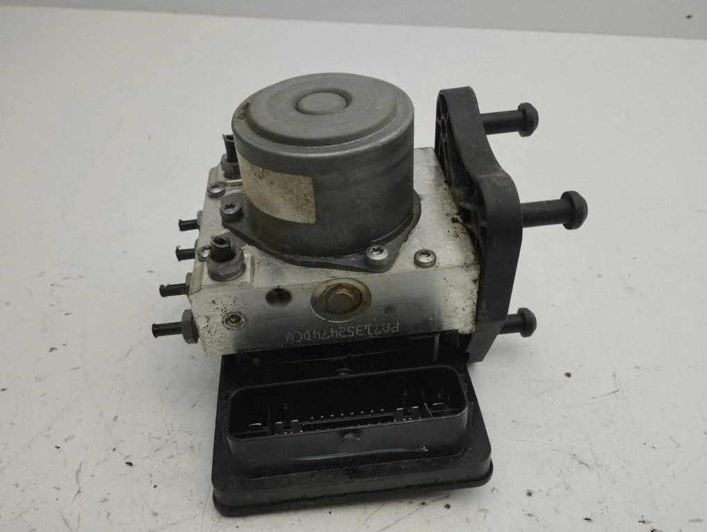 ABS block A2134316700