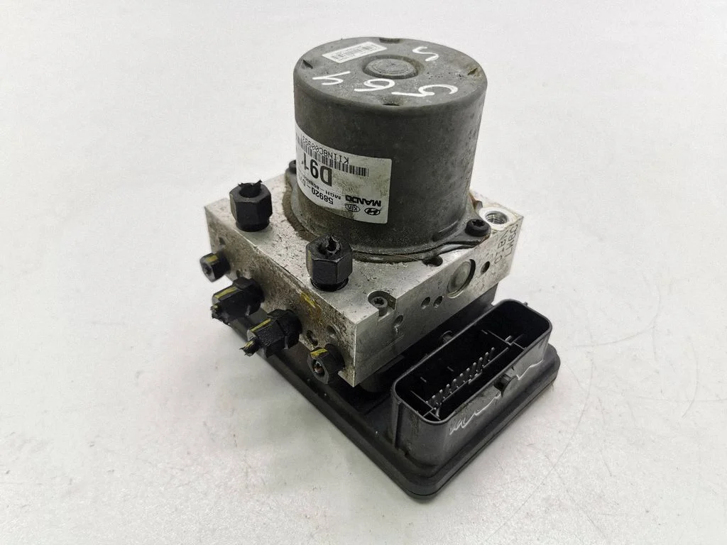 Pompa ABS 58920D7910