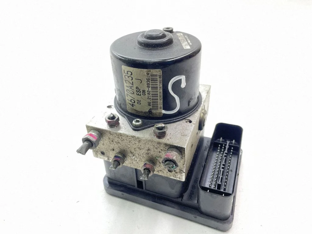 ABS bloks 4670A235