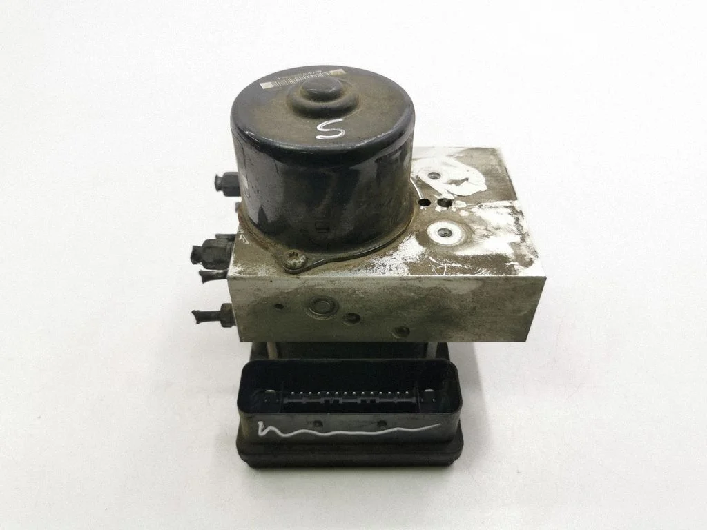 ABS-plokk 47660CC084
