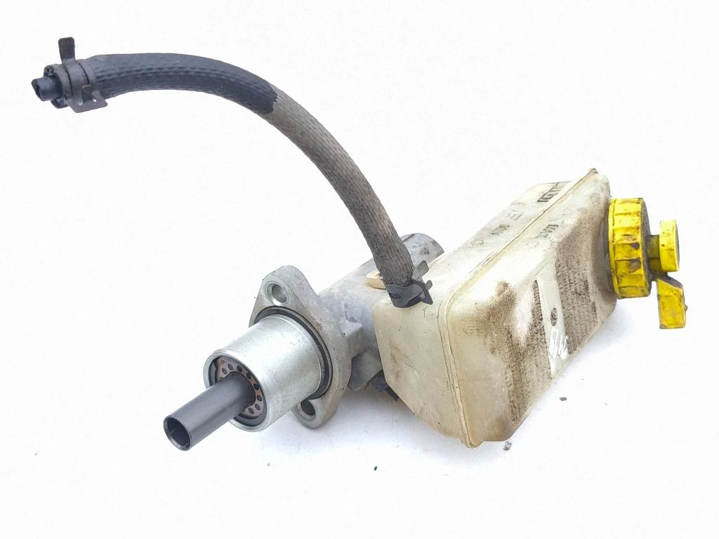 Master brake cylinder 7M3611303
