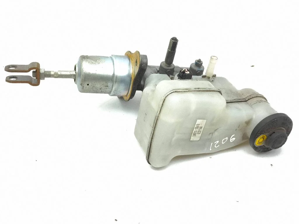 Master brake cylinder 13801010610