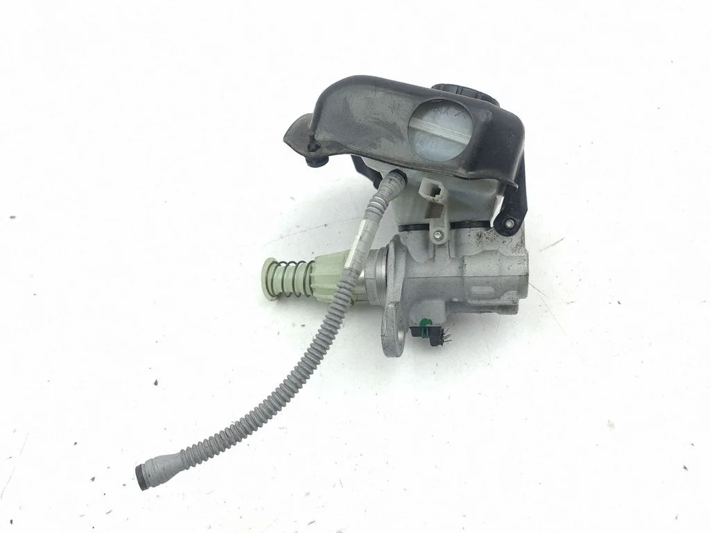 Master brake cylinder 8W0611367