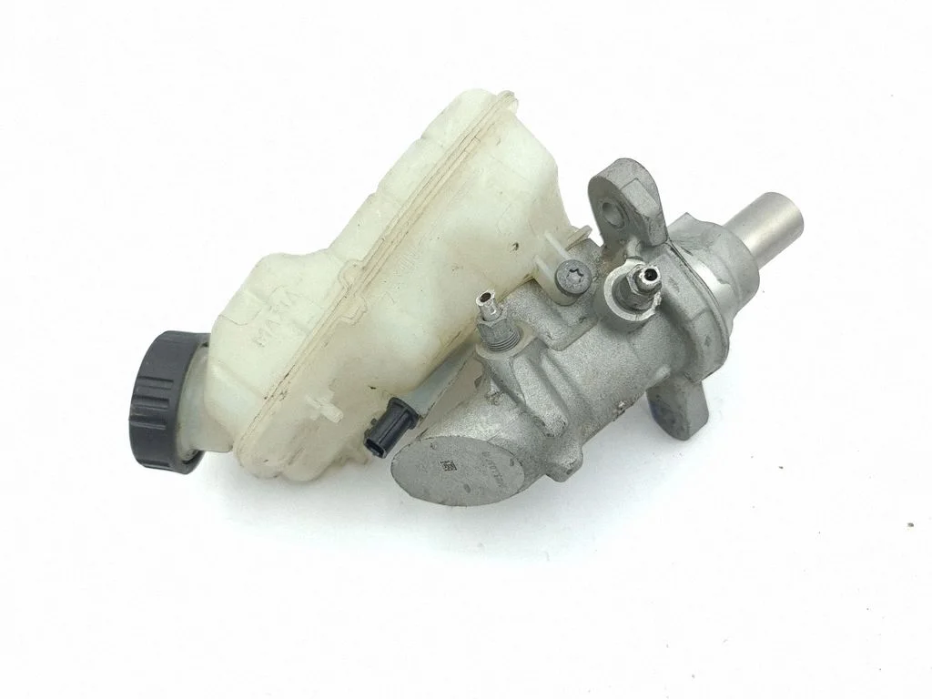 Master brake cylinder 460915829R