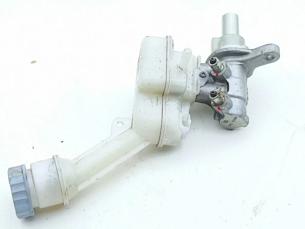 Master brake cylinder 0204794485