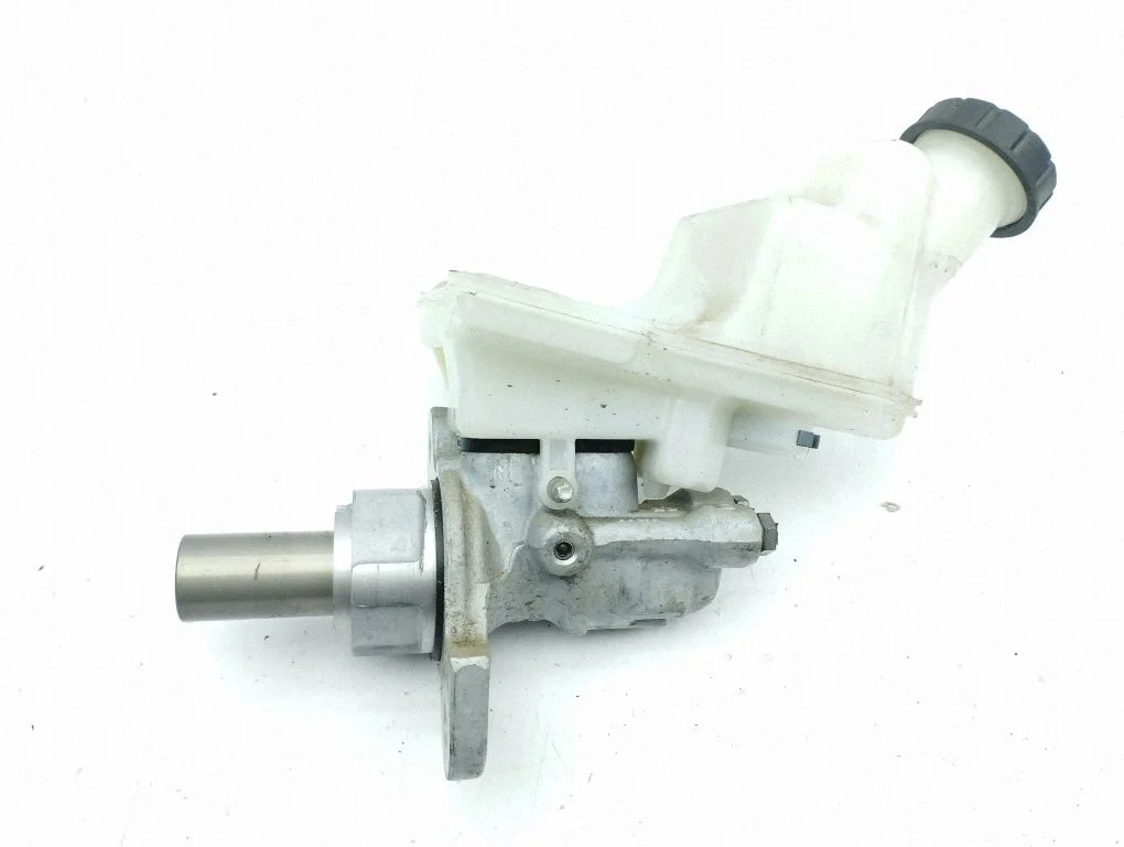 Master brake cylinder A1774304400