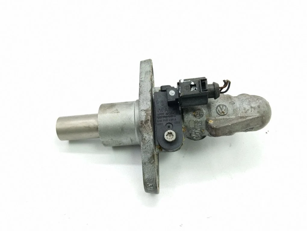 Master brake cylinder – Volkswagen Golf Plus (2005-2013)