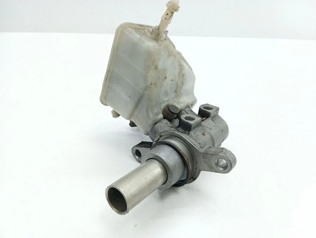 Master brake cylinder 03350890841