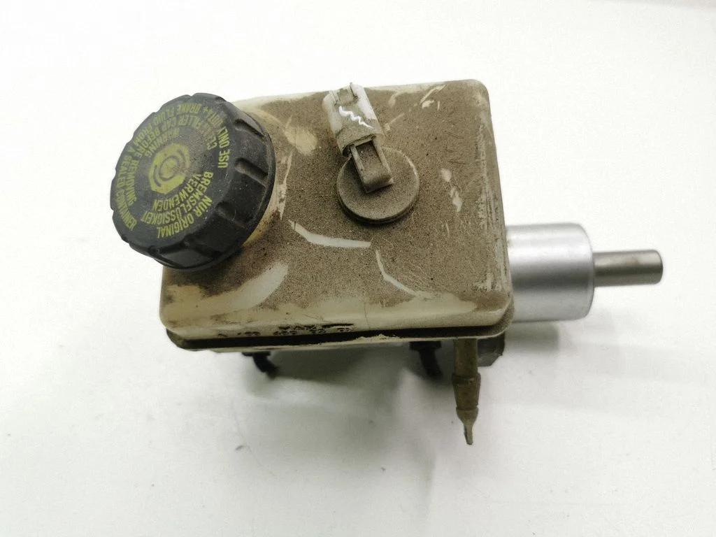 Master brake cylinder A1694300202