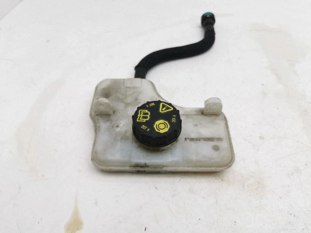 Brake fluid reservoir 03350891401