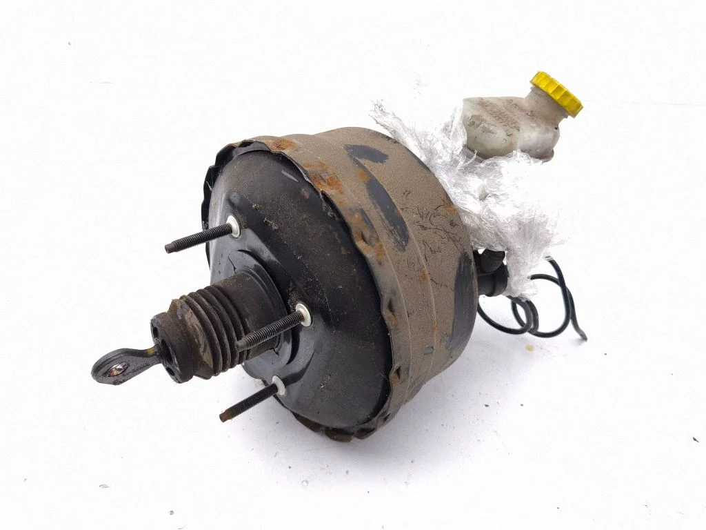 Brake booster P5273912AB