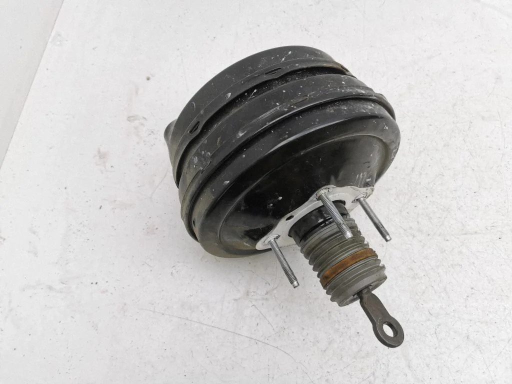 Brake booster P04721802AC
