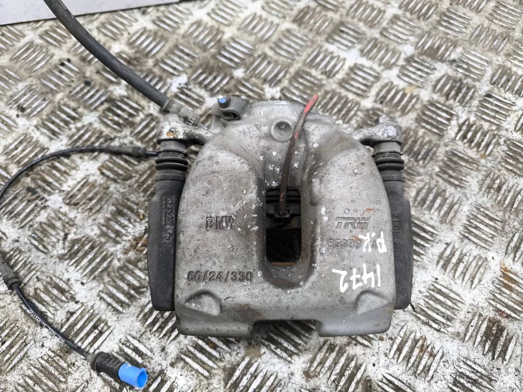 Front brake caliper 6024330