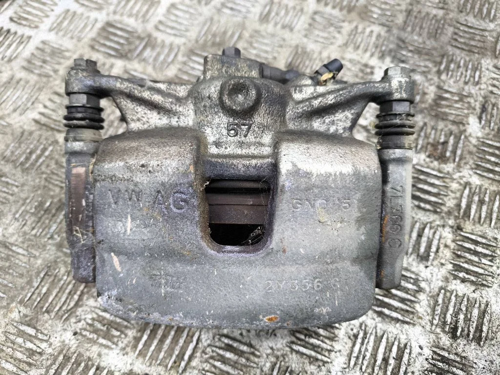 Esimene pidurisadul – vasak